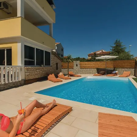 Pet Friendly Apartment In Biograd With Kitchen Biograd Na Moru